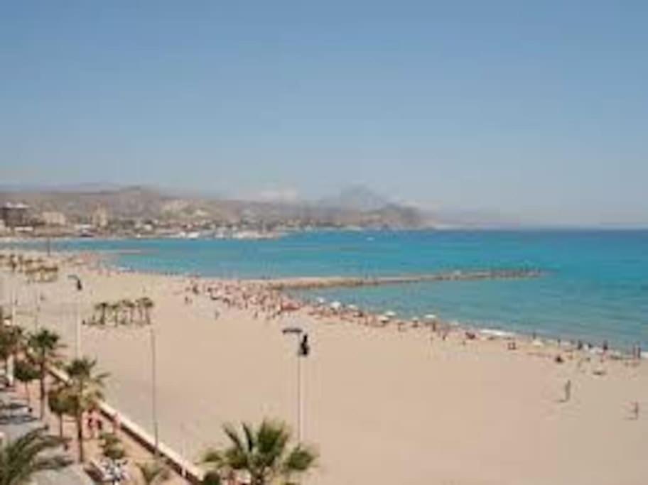 A 1 Minuto De La Playa Del Campello Apartman Kültér fotó